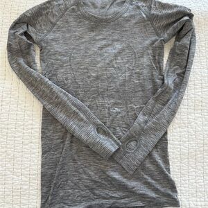 Gray Long Sleeve Athletic Top
